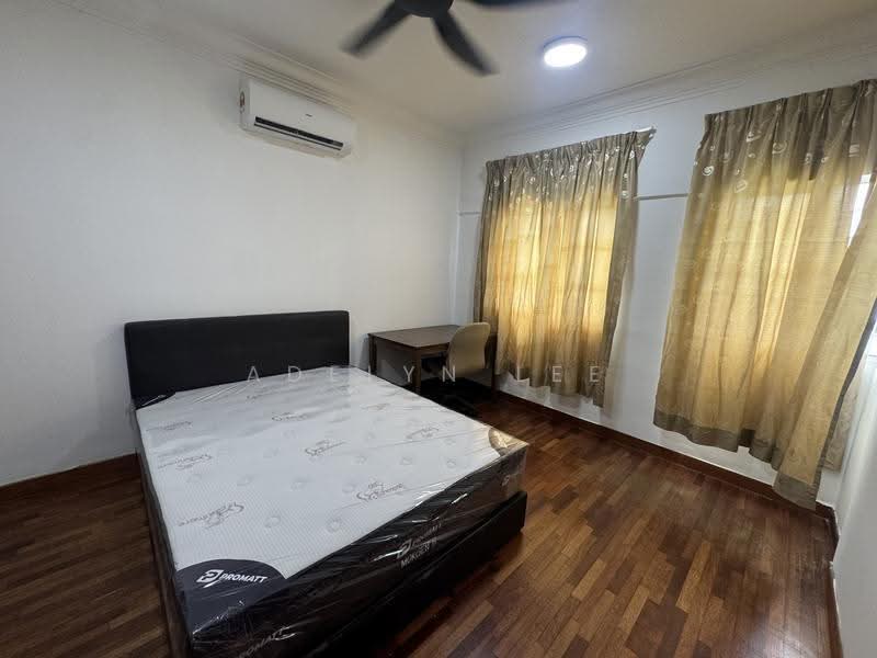 Kediaman Servis untuk Disewa di Serviced Residence @ Casa Tiara - Adelyn Lee - Bedroom - PropertyGuru.com.my