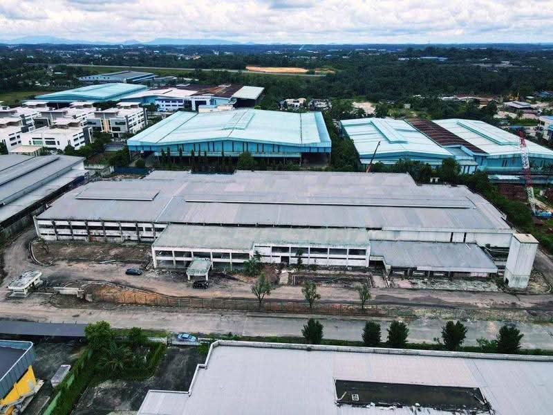 Detached Factory for Sale in Taman Desa Cemerlang (Ulu Tiram) - Kelly Wai - Exterior - PropertyGuru.com.my