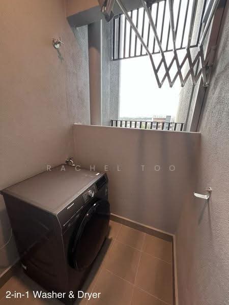 Kediaman Servis untuk Disewa di Teja @ Subang Jaya City Centre (SJCC) - Rachel Too - Balcony - PropertyGuru.com.my
