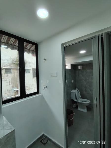 Flat for Rent at Flat Taman Ungku Tun Aminah - Bee Bee - PropertyGuru.com.my