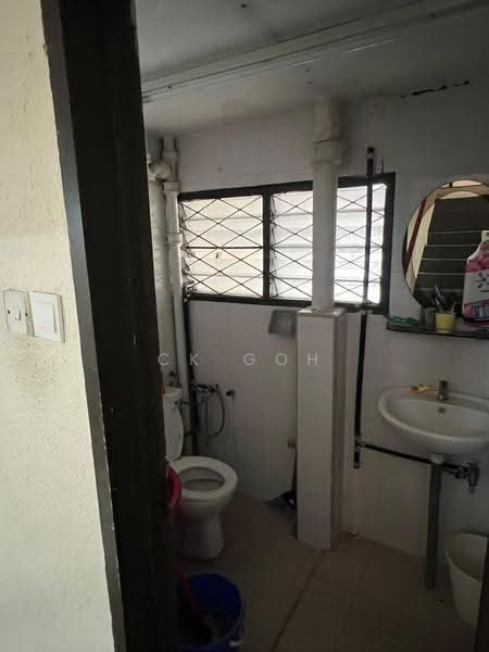 Rumah Teres 2-Tingkat untuk Disewa di Bayan Baru (Penang) - CK Goh - Bathroom - PropertyGuru.com.my