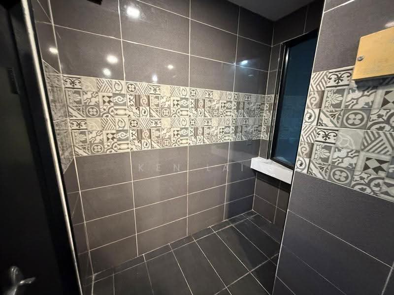 2-storey Terraced House for Sale in Denai Alam (Shah Alam) - Ken Lai - Bathroom - PropertyGuru.com.my