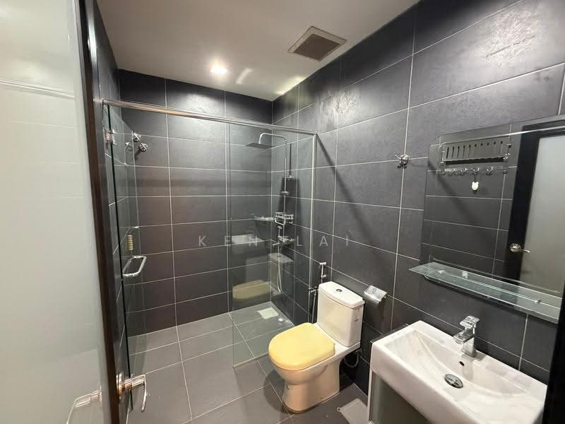 2-storey Terraced House for Sale in Denai Alam (Shah Alam) - Ken Lai - Bathroom - PropertyGuru.com.my