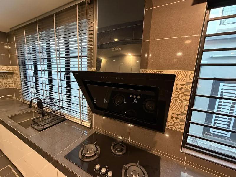 2-storey Terraced House for Sale in Denai Alam (Shah Alam) - Ken Lai - Kitchen - PropertyGuru.com.my