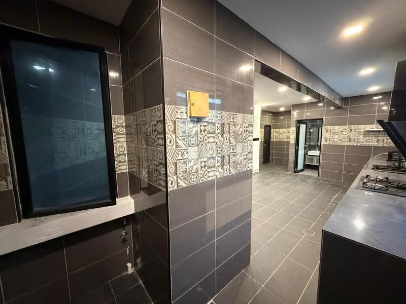 2-storey Terraced House for Sale in Denai Alam (Shah Alam) - Ken Lai - Kitchen - PropertyGuru.com.my