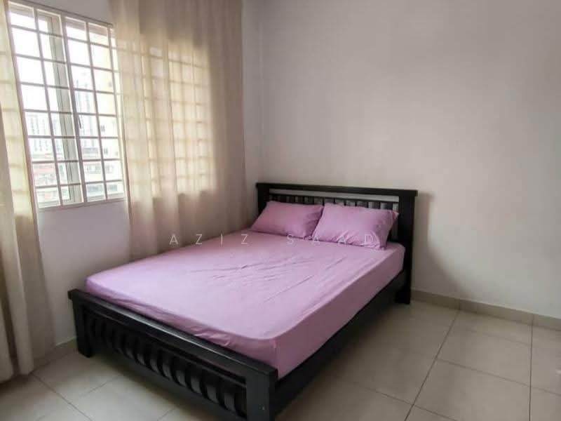 Apartment for Sale at Lakeview Apartments - Aziz Saad - Bedroom - PropertyGuru.com.my
