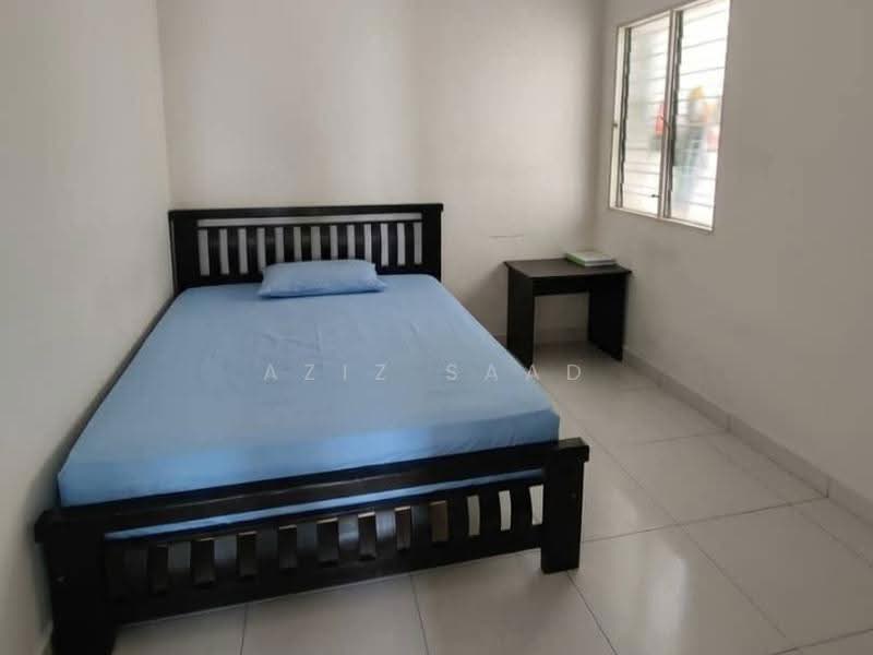 Apartment for Sale at Lakeview Apartments - Aziz Saad - Bedroom - PropertyGuru.com.my