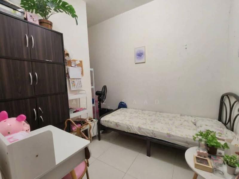 Apartment for Sale at Lakeview Apartments - Aziz Saad - Bedroom - PropertyGuru.com.my