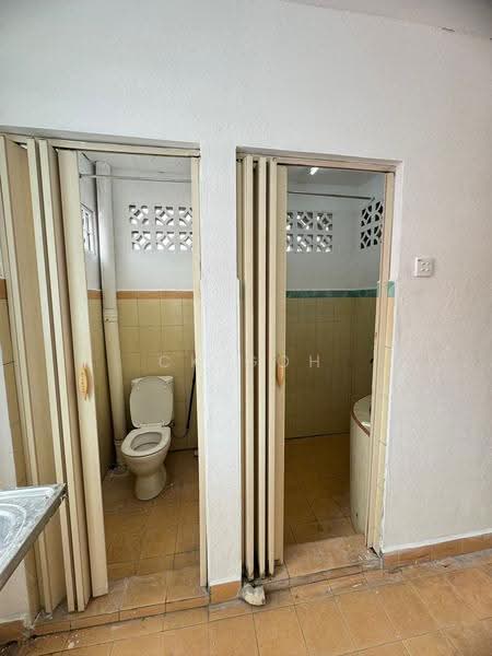 Rumah Teres 2-Tingkat untuk Disewa di Bayan Baru (Penang) - CK Goh - Bathroom - PropertyGuru.com.my