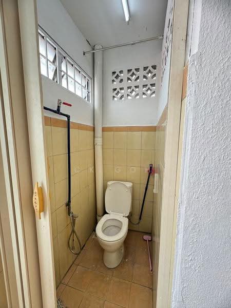 Rumah Teres 2-Tingkat untuk Disewa di Bayan Baru (Penang) - CK Goh - Bathroom - PropertyGuru.com.my