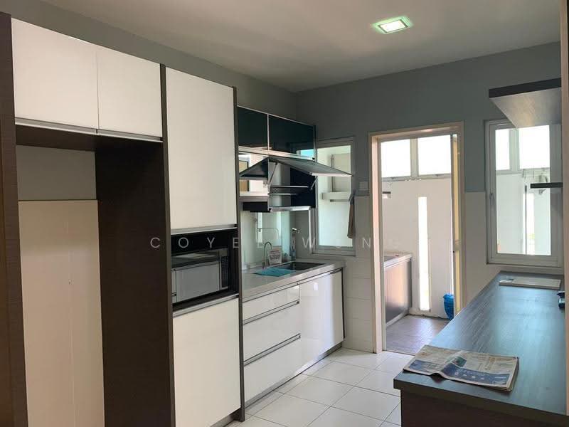 Kondominium untuk Dijual di First Residence (Residensi Unggul) - Coyee Wong - Kitchen - PropertyGuru.com.my