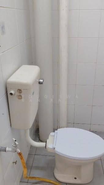 Apartment for Sale at Lakeview Apartments - YOUGESWARAN RAMADAS - Bathroom - PropertyGuru.com.my