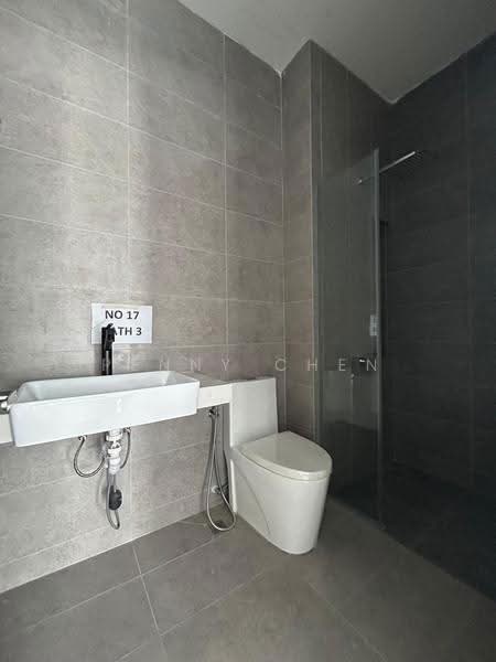 Semi-Detached House for Sale in Ipoh (Perak) - PENNY CHEN - Bathroom - PropertyGuru.com.my