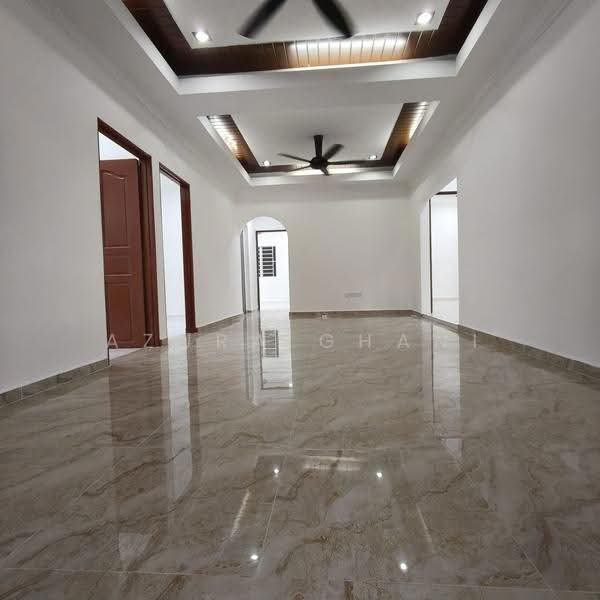 Semi-Detached House for Sale in Lunas (Kedah) - Azura Ghani - Living Room - PropertyGuru.com.my