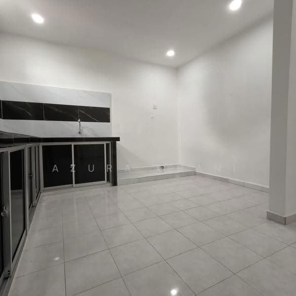 Semi-Detached House for Sale in Lunas (Kedah) - Azura Ghani - Kitchen - PropertyGuru.com.my