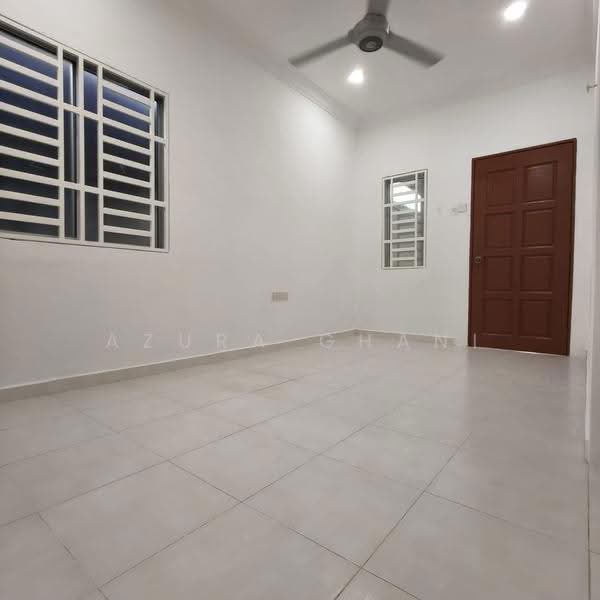 Semi-Detached House for Sale in Lunas (Kedah) - Azura Ghani - Interior - PropertyGuru.com.my