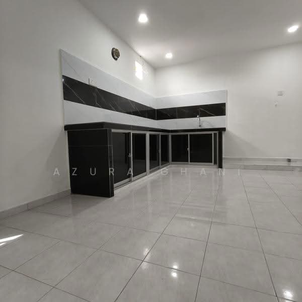 Semi-Detached House for Sale in Lunas (Kedah) - Azura Ghani - Kitchen - PropertyGuru.com.my
