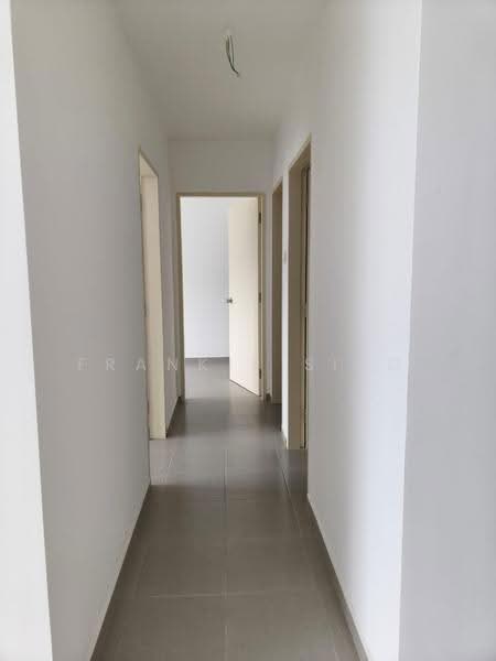 Pangsapuri untuk Disewa di PANGSAPURI AMANSIARA - Frankie Sing - Corridor - PropertyGuru.com.my