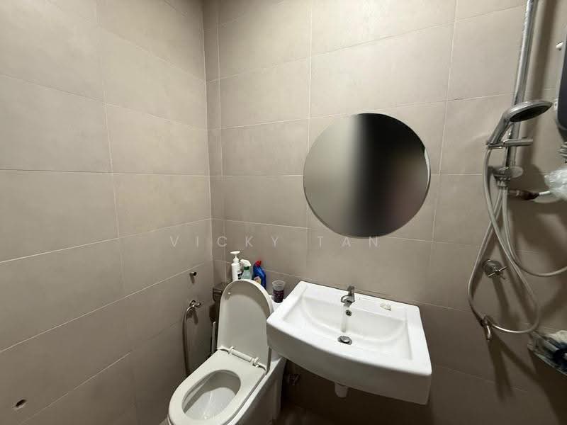 2-storey Terraced House for Sale in BANDAR BARU SELAYANG (Batu Caves) - Vicky Tan - Bathroom - PropertyGuru.com.my