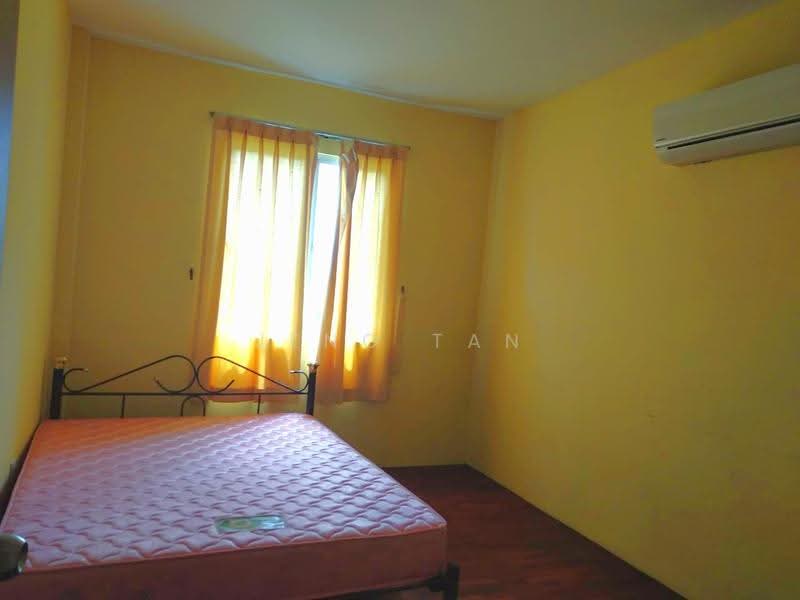 Pangsapuri untuk Dijual di Saville Suites - Jeno Tan - Bedroom - PropertyGuru.com.my