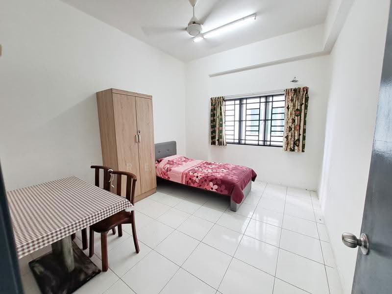 Pangsapuri untuk Disewa di Suria Residence - Remy Lim - PropertyGuru.com.my