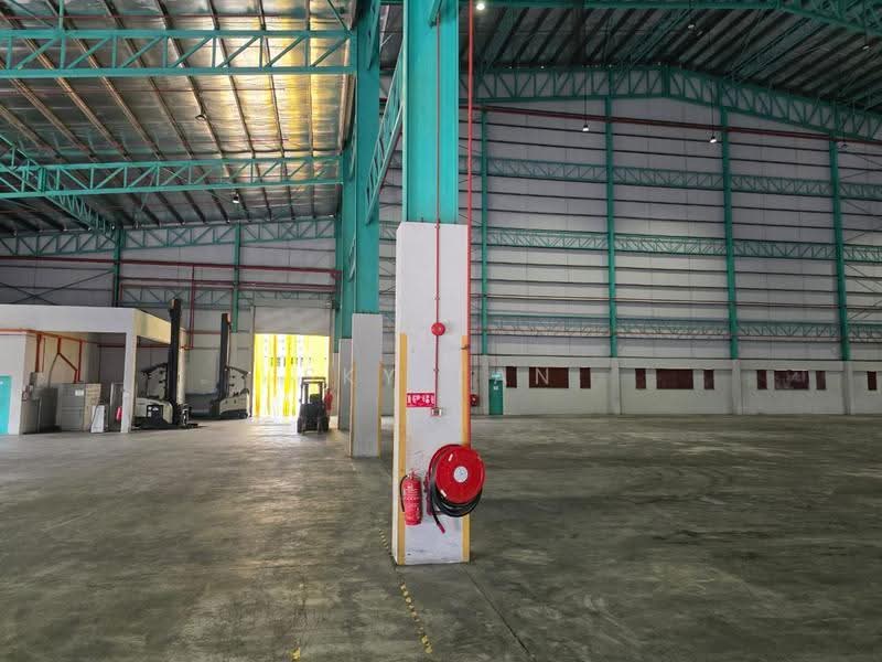 Detached Factory for Rent in Kampung Pasir Putih (Pasir Gudang) - Sky Tan - Interior - PropertyGuru.com.my