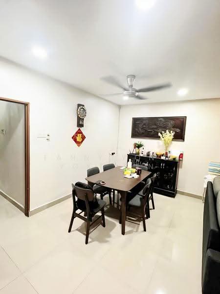 2-storey Terraced House for Sale in Kampung Raja Uda (Port Klang (Pelabuhan Klang)) - Fanny Yong Yoke Fen - Dining Room - PropertyGuru.com.my
