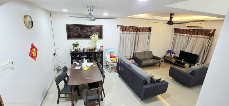 2-storey Terraced House for Sale in Kampung Raja Uda (Port Klang (Pelabuhan Klang)) - Fanny Yong Yoke Fen - Living Room - PropertyGuru.com.my