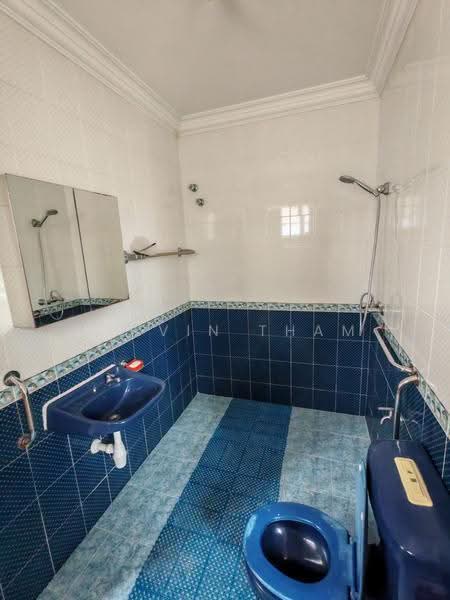 Bungalow House for Rent in SS3 (Petaling Jaya) - Kelvin Tham - Bathroom - PropertyGuru.com.my