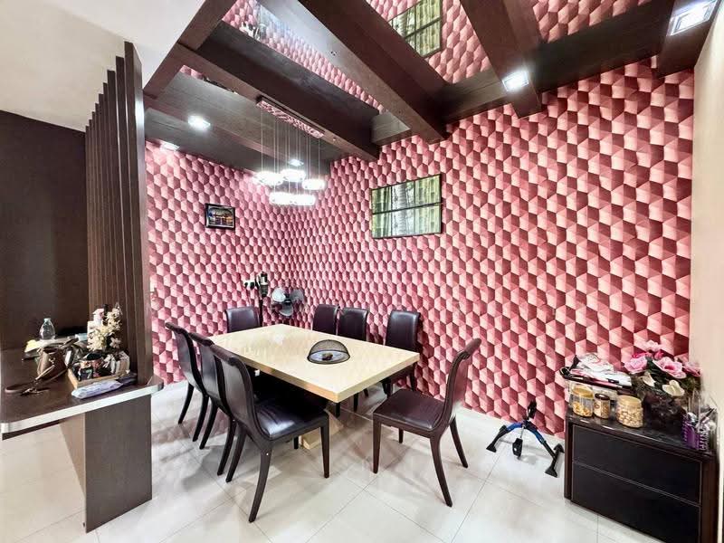 Semi-Detached House for Sale in Taman Setia Indah (Tebrau) - Amir Faris Rusli - Dining Room - PropertyGuru.com.my