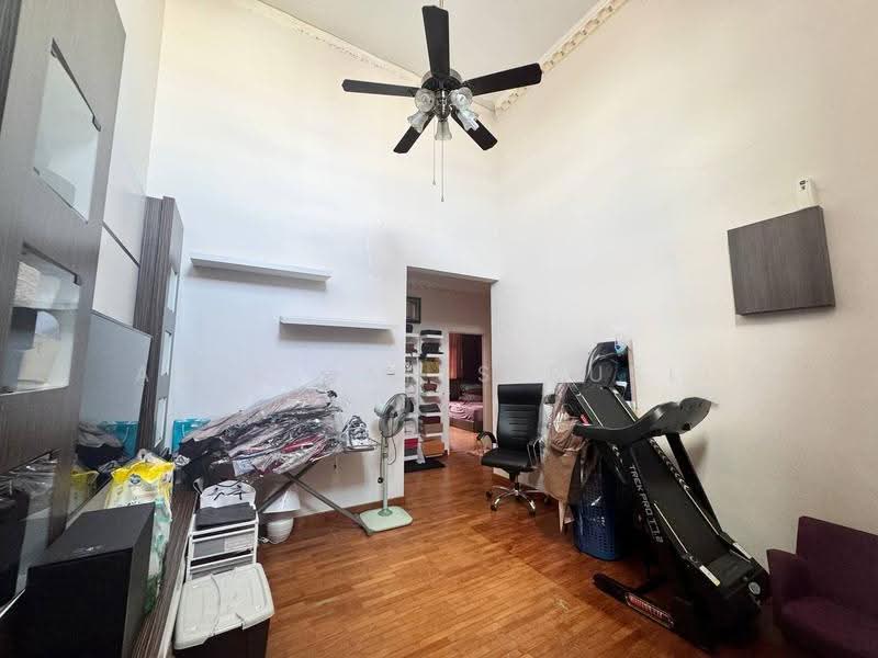 Semi-Detached House for Sale in Taman Setia Indah (Tebrau) - Amir Faris Rusli - Living Room - PropertyGuru.com.my