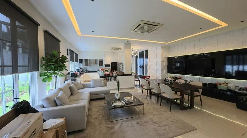 Bungalow House for Rent in Damansara Heights (Kuala Lumpur) - Darren Leong - Living Room - PropertyGuru.com.my