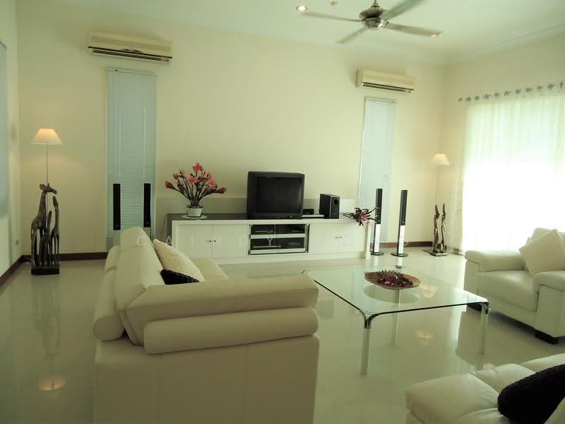 Banglo Pautan untuk Dijual di Tropicana (Petaling Jaya) - Caindy Wong - Living Room - PropertyGuru.com.my