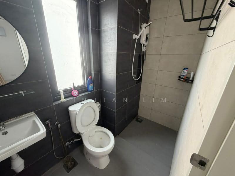 Service Residence for Rent at Horizon Suites - Winjian Lim - Bathroom - PropertyGuru.com.my