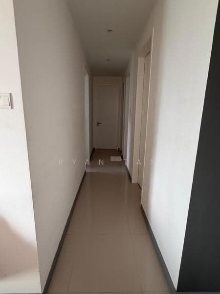 Service Residence for Sale at United Point (Residensi Berpadu) - Ryan Tan - Corridor - PropertyGuru.com.my