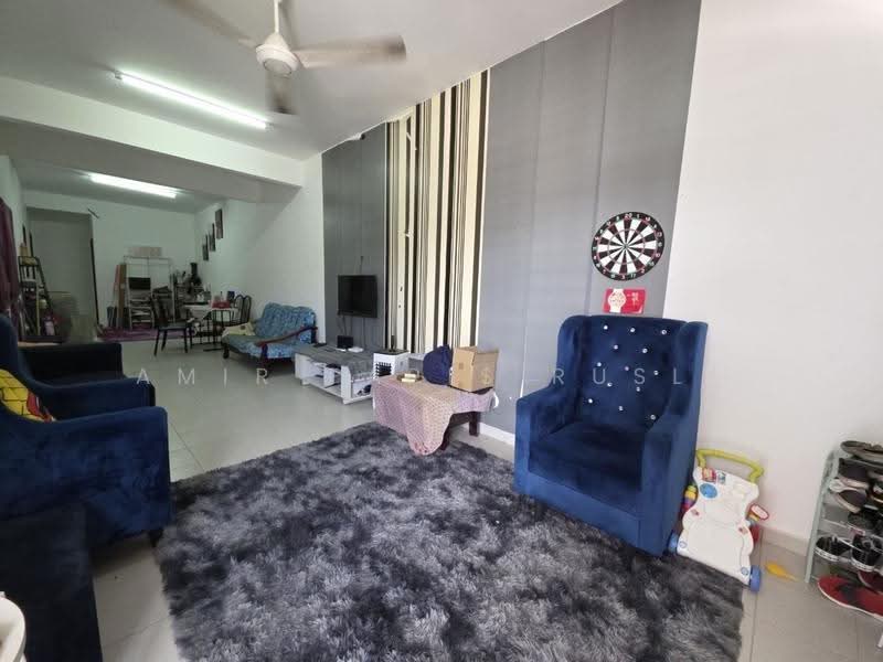 Rumah Bandar untuk Dijual di Taman Scientex Senai (Senai) - Amir Faris Rusli - Living Room - PropertyGuru.com.my