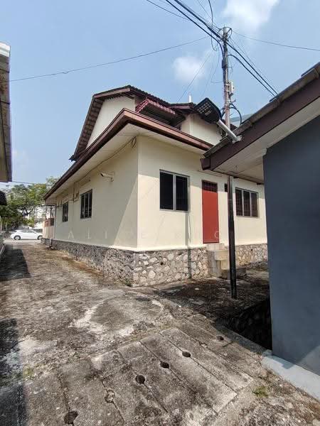 2-storey Terraced House for Sale in Usj 3 (Subang Jaya) - Alice Kuon - Exterior - PropertyGuru.com.my