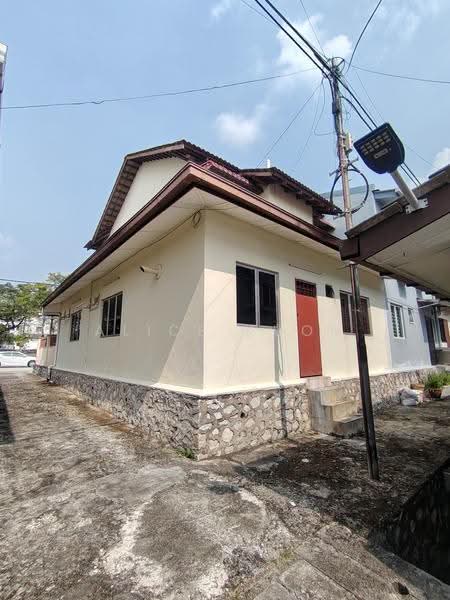 2-storey Terraced House for Sale in Usj 3 (Subang Jaya) - Alice Kuon - Exterior - PropertyGuru.com.my