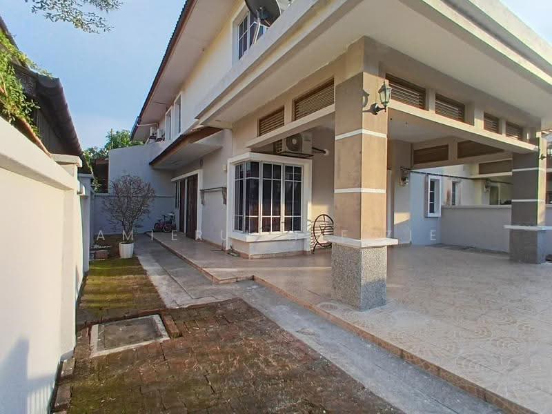 Rumah Kluster untuk Dijual di Bukit Mahkota (Bangi) - Amierul Hafizie - Exterior - PropertyGuru.com.my