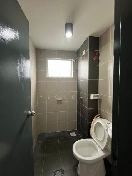 Townhouse for Rent in Cyberjaya (Selangor) - Yeong . - Bathroom - PropertyGuru.com.my