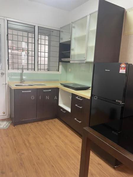 Kondominium untuk Disewa di Gurney Park Condominium - Gina Yong - Kitchen - PropertyGuru.com.my