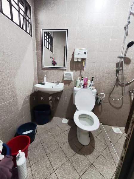 Rumah Teres 1-Tingkat untuk Dijual di Skudai (Johor) - Albert Liew - Bathroom - PropertyGuru.com.my