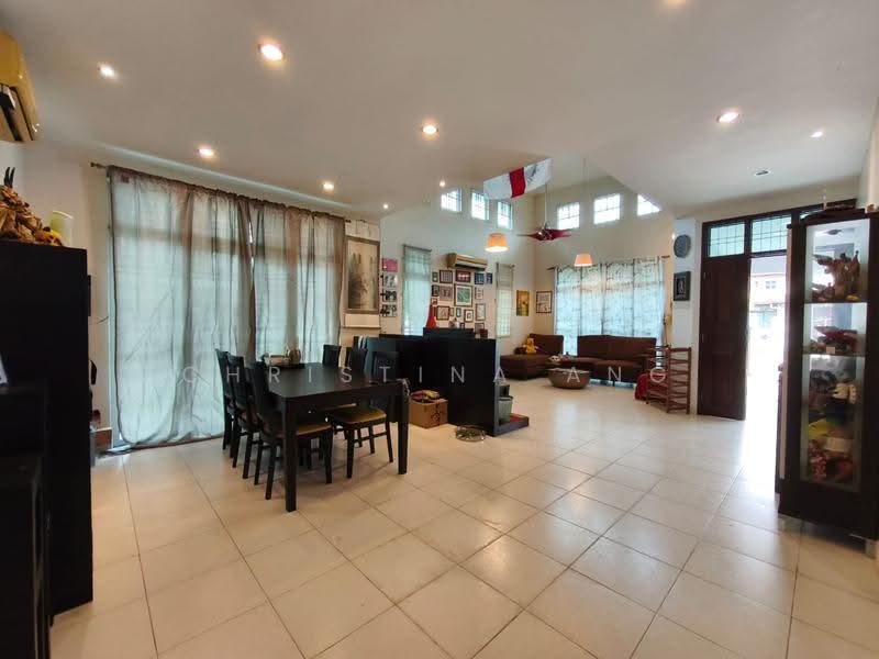 Semi-Detached House for Sale in Taman Pelangi Indah (Ulu Tiram) - Christina Ang - Living Room - PropertyGuru.com.my