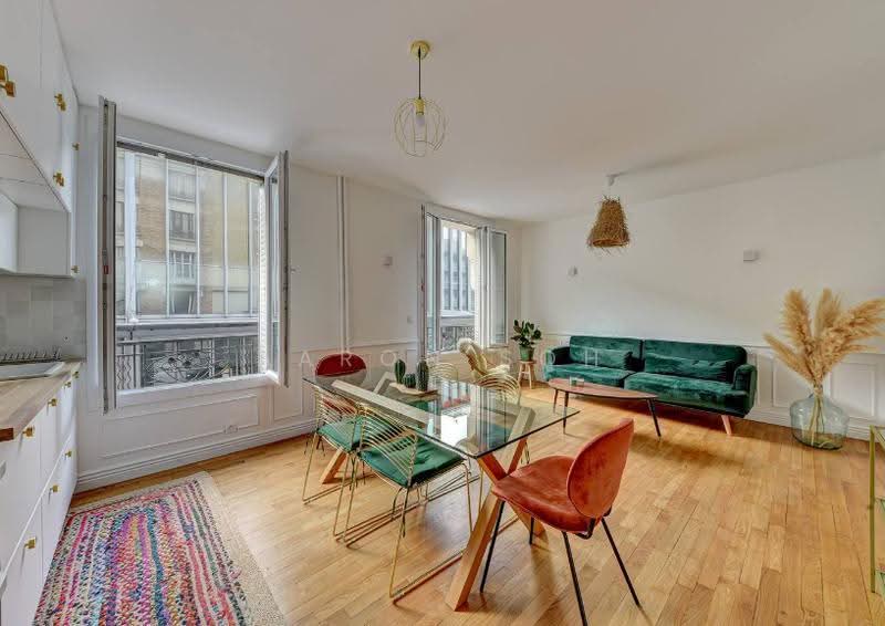 Kediaman Servis untuk Dijual di Arte Star - Aaron Soh - Living Room - PropertyGuru.com.my