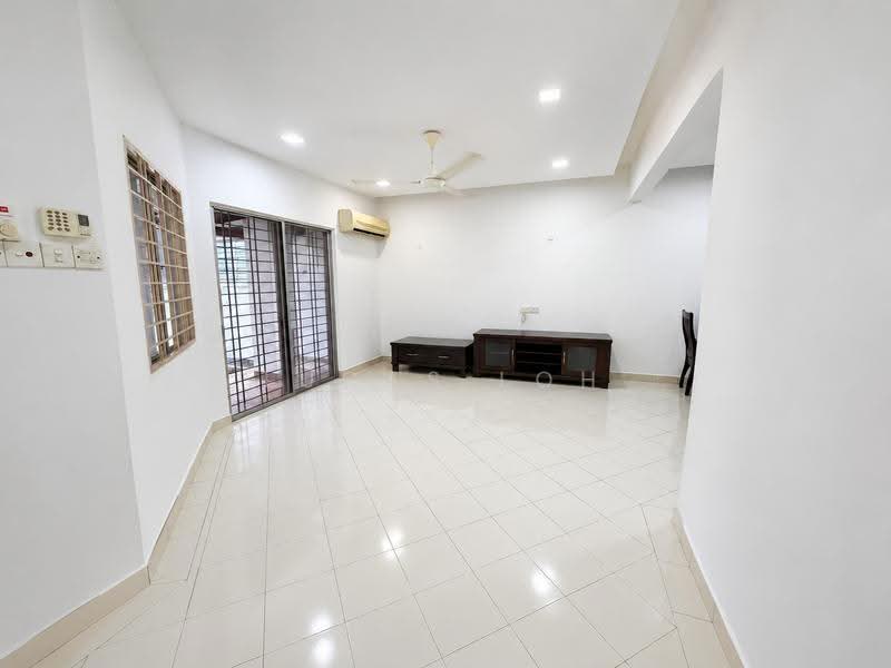 2-storey Terraced House for Sale in Taman Puchong Hartamas (Puchong) - Lucas Loh - Living Room - PropertyGuru.com.my