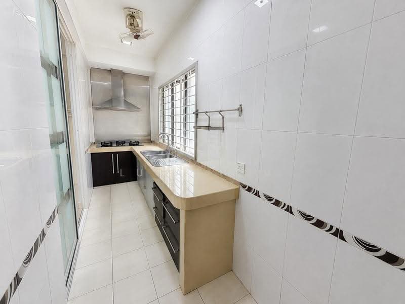 2-storey Terraced House for Sale in Taman Puchong Hartamas (Puchong) - Lucas Loh - Kitchen - PropertyGuru.com.my