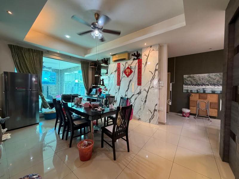 Semi-Detached House for Sale in Kulai (Johor) - Xue Qi Wong - Dining Room - PropertyGuru.com.my