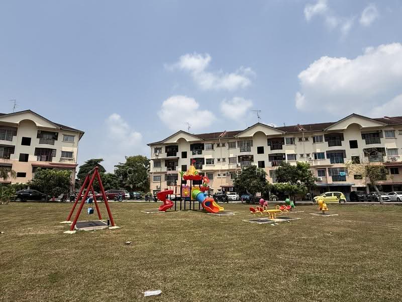Pangsapuri untuk Dijual di Taman Desa Kempas - Cora Loh - Exterior - PropertyGuru.com.my
