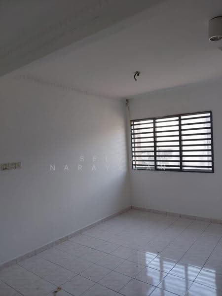 Rumah Teres 2-Tingkat untuk Dijual di Taman Sri Batu Caves (Batu Caves) - Selva Narayanan - PropertyGuru.com.my