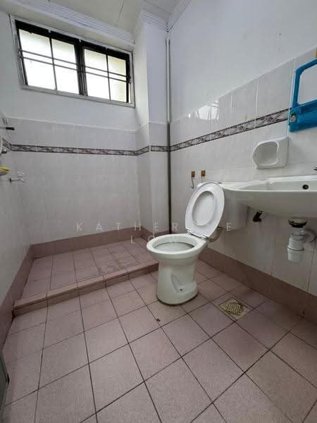 Condominium for Rent at Skudai Villa - Katherine Low - Bathroom - PropertyGuru.com.my